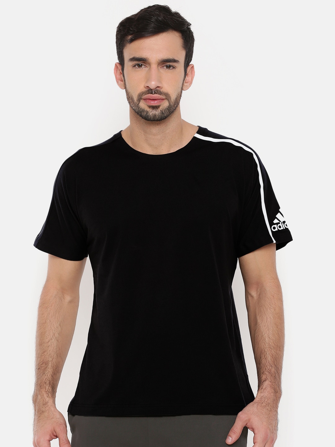 Black Solid Zne T-Shirt