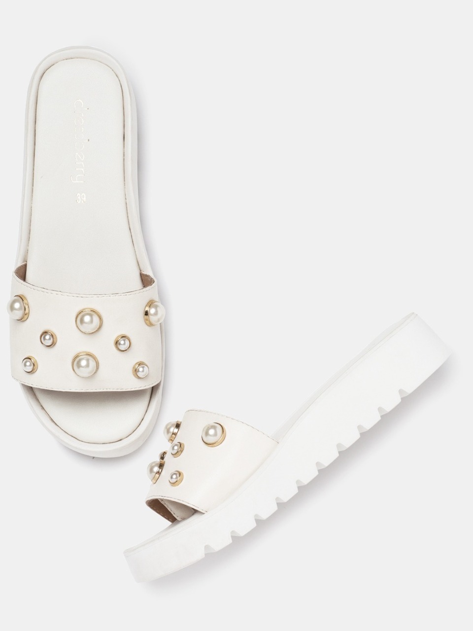 DressBerry Women White Solid Sandals