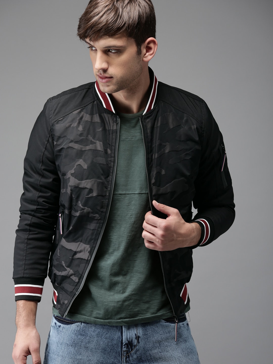 Moda Rapido Men Black Camouflage Printed Bomber