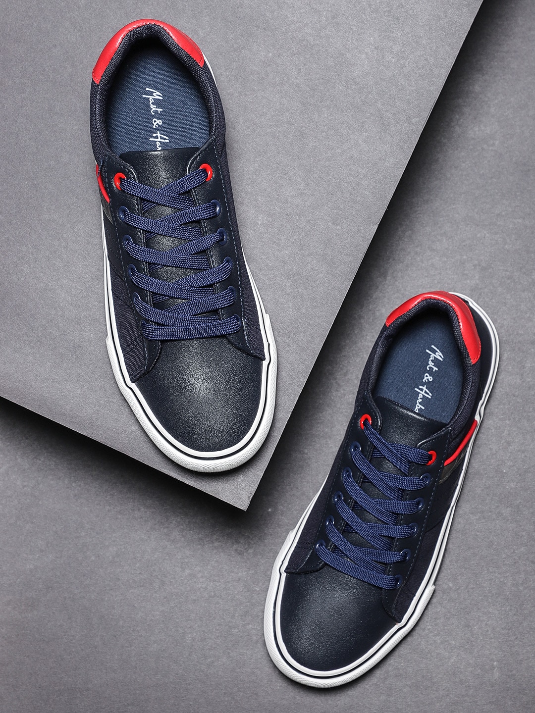 Mast  Harbour Men Navy Blue Sneakers