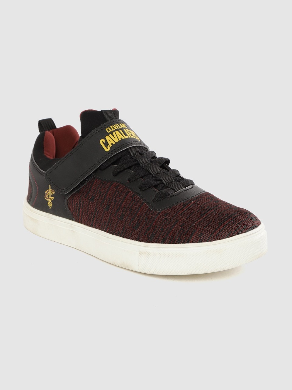 NBA Men Maroon  Black Woven Design Sneakers