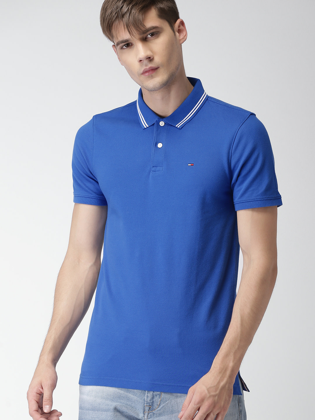 Tommy Hilfiger Men Blue Solid Slim Fit Polo Collar T-shirt