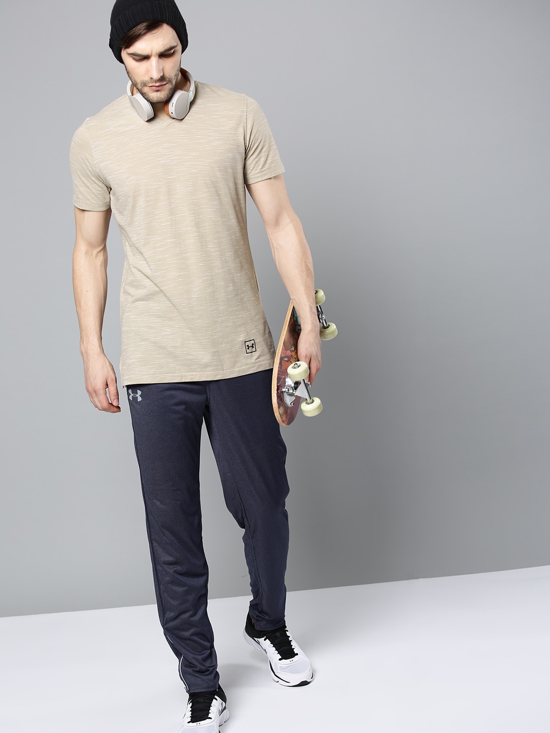 UNDER ARMOUR Men Beige Solid Sportstyle Core T-shirt