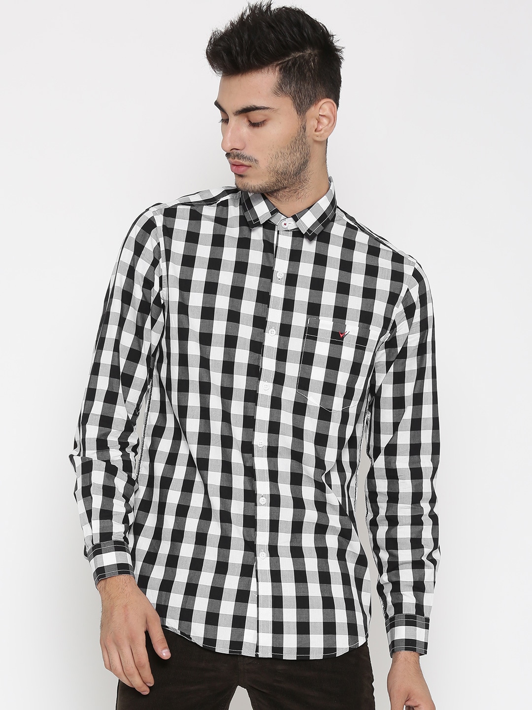 Wills Lifestyle Men Black Slim Checked Casual Shirt