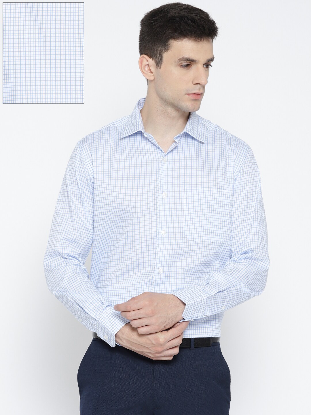 Wills Lifestyle Men White  Blue Regular Fit Checked Formal Shirt