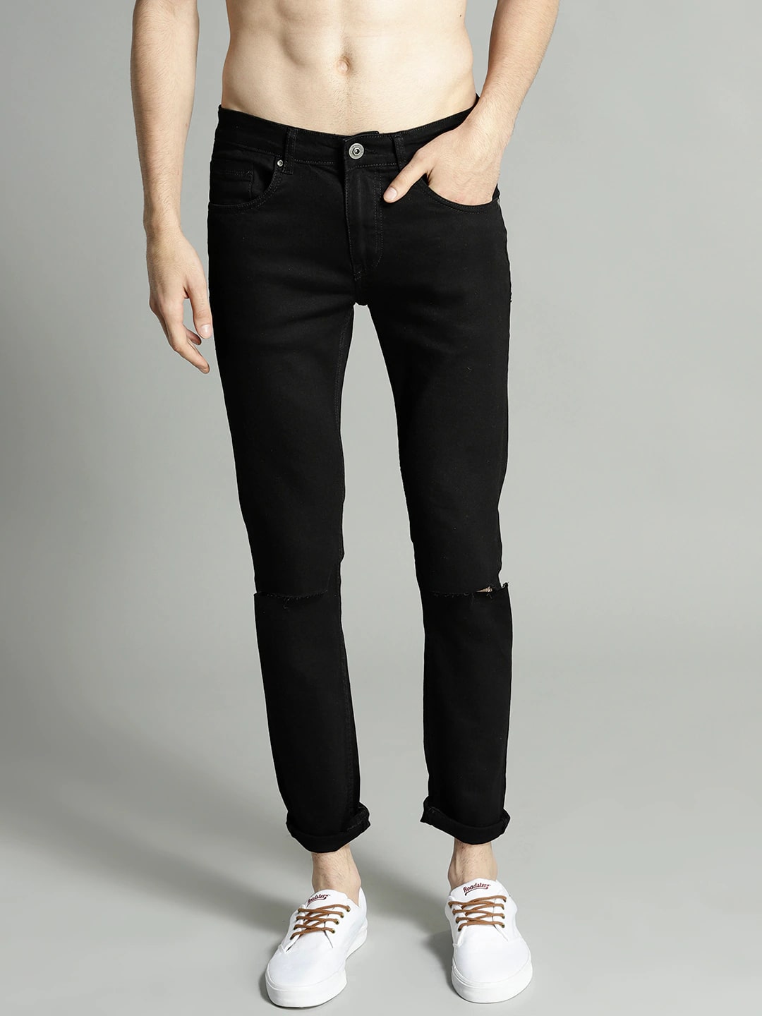 Roadster Men Black Skinny Fit Mid-Rise Slash Knee Stretchable Jeans