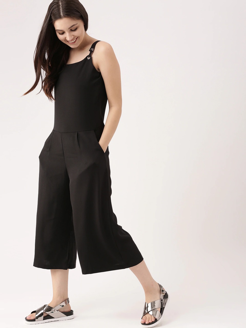 DressBerry Black Solid Culotte Jumpsuit