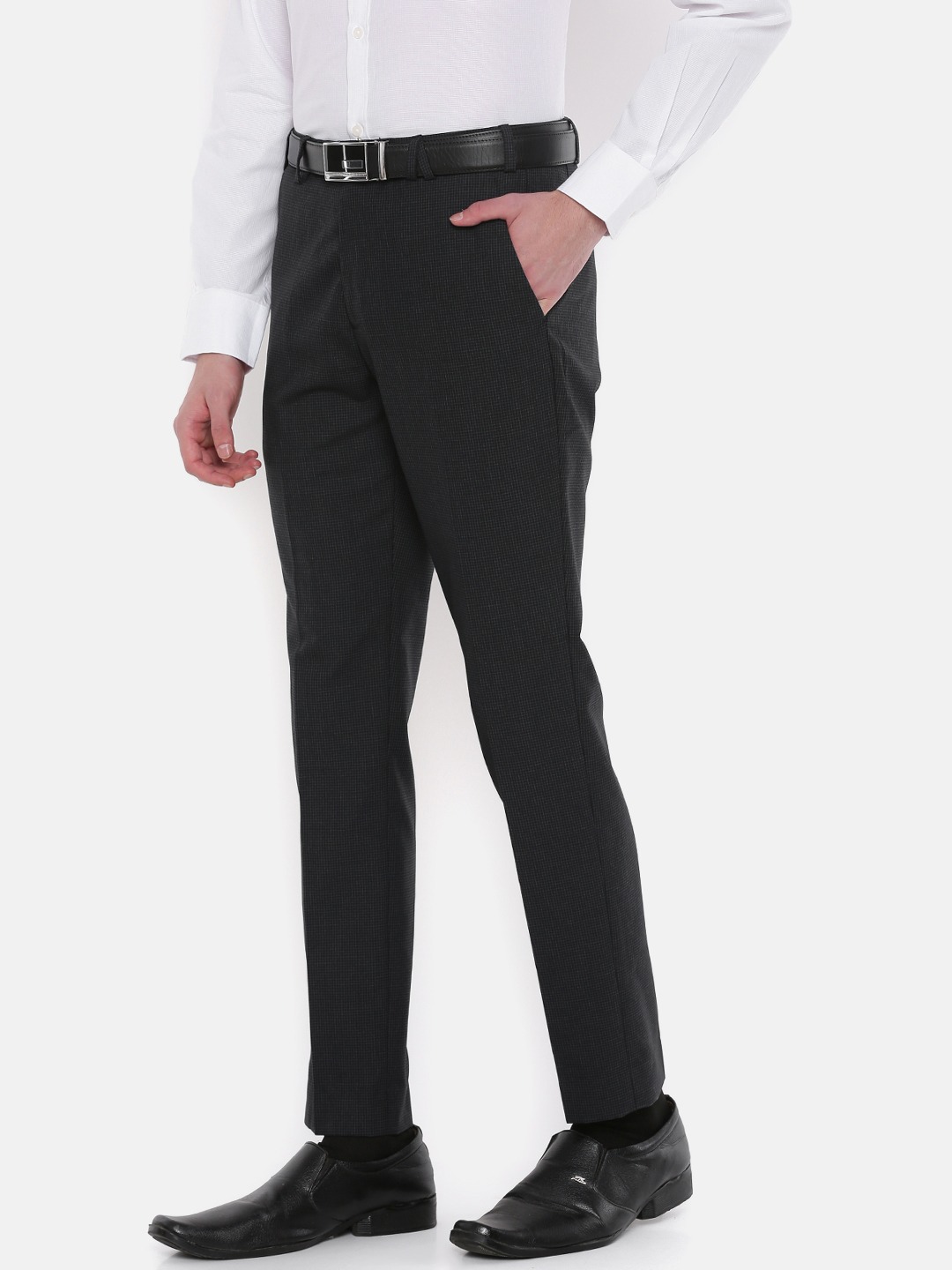 Park Avenue Men Neo-Slim Fit Checked Trousers