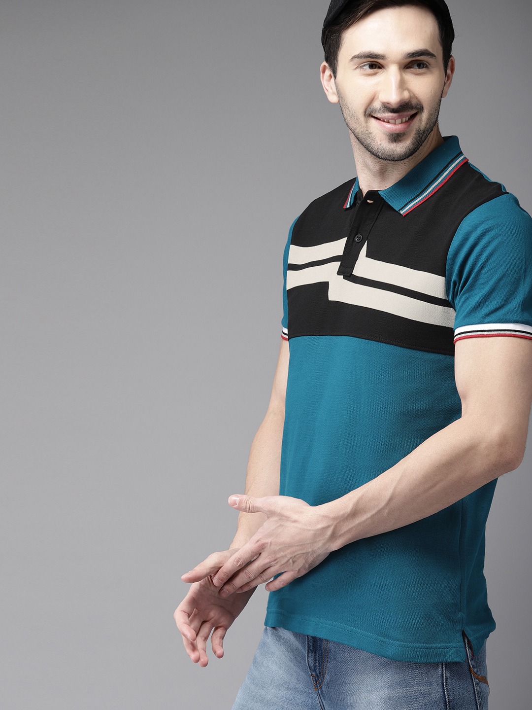 HERE&NOW Men Colourblocked Polo Collar T-shirt