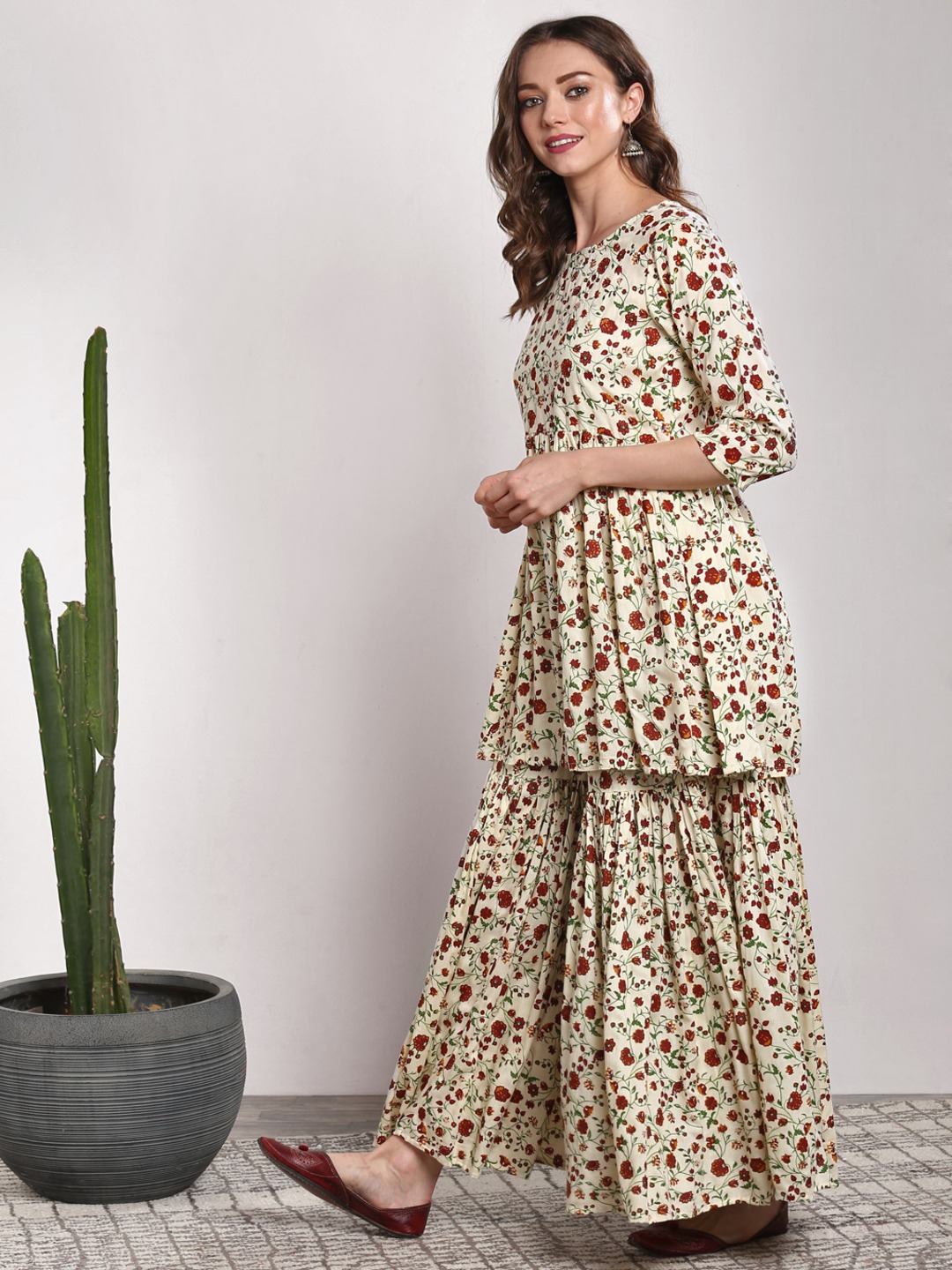 Sangria Women Printed Kurti with Sharara