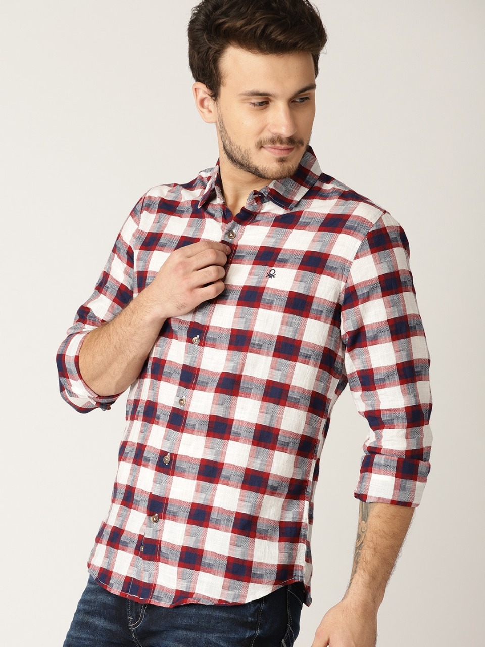 United Colors of Benetton Men Slim Fit Checked Casual Shirt