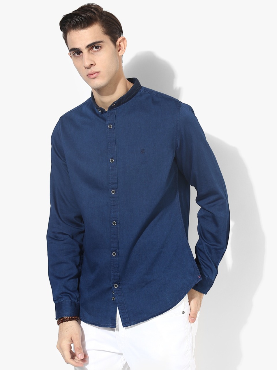 United Colors of Benetton Solid Regular Fit Casual Shirt