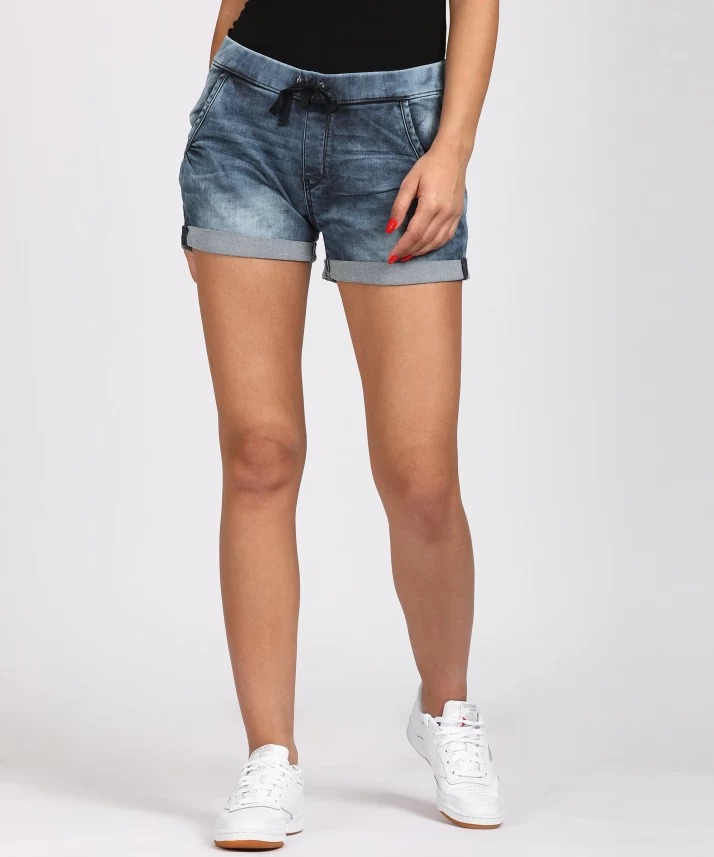 levis women's shorts