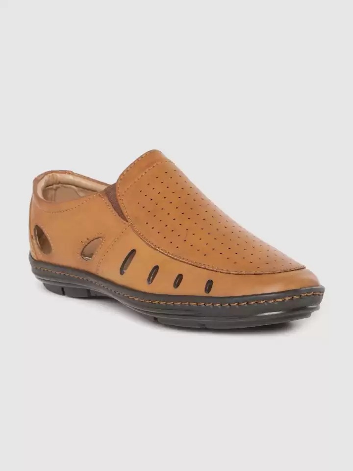 Roadster  Men Tan Sandal