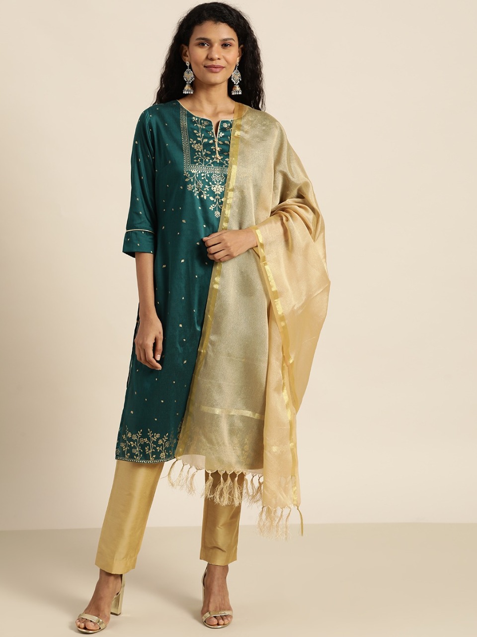 all about you Women Printed Kurta with Trousers & Dupatta