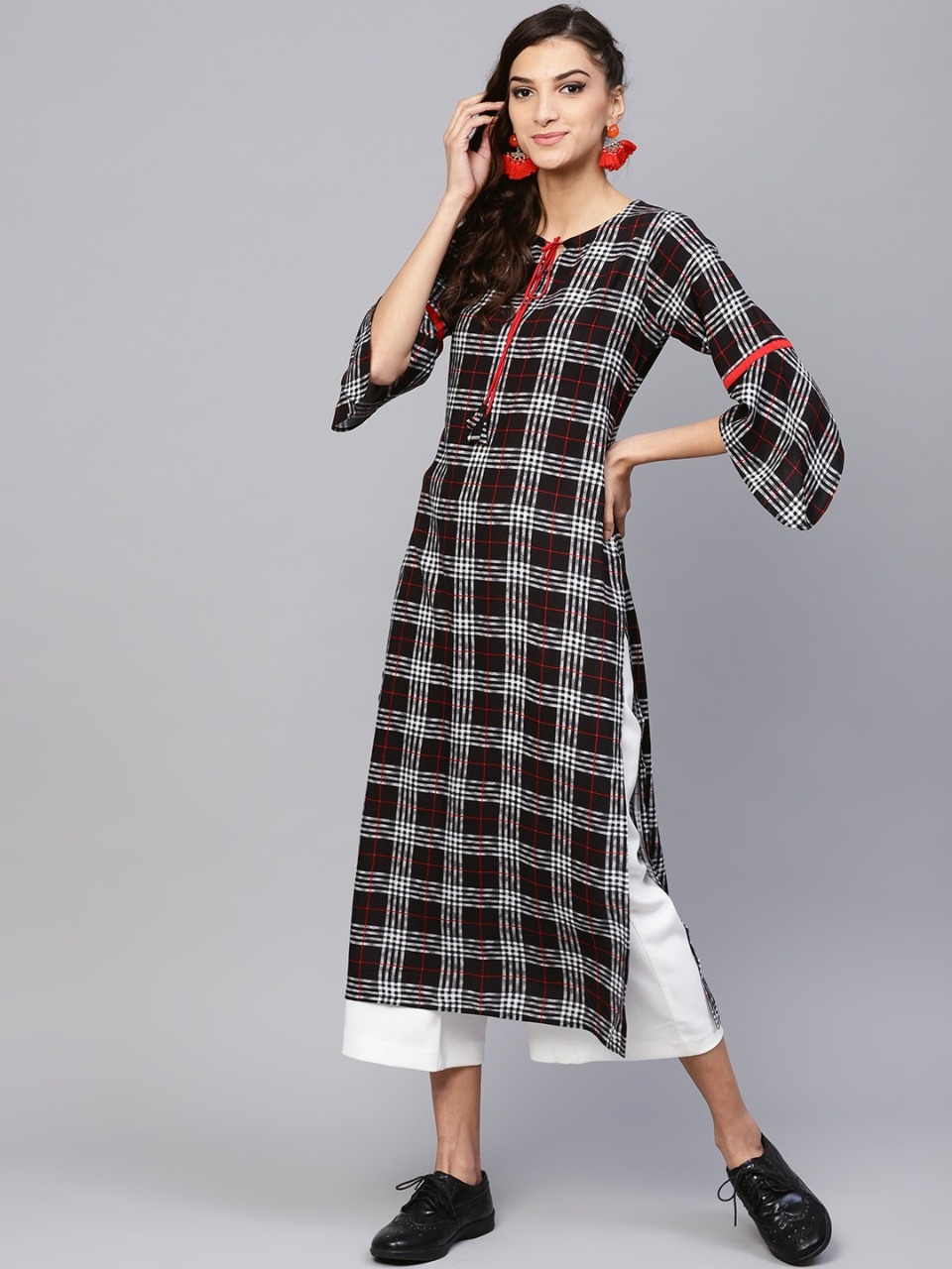 GERUA Women Checked Straight Kurta