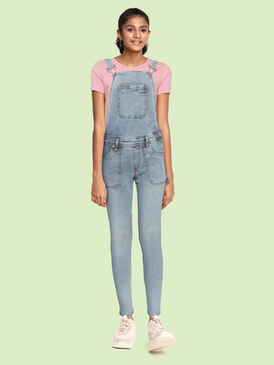 UTH by Roadster Girls Solid Denim Dungarees