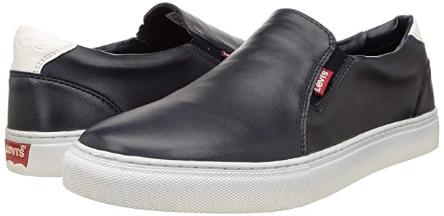 Levi's Men's Exclusive Slip on Sneakers