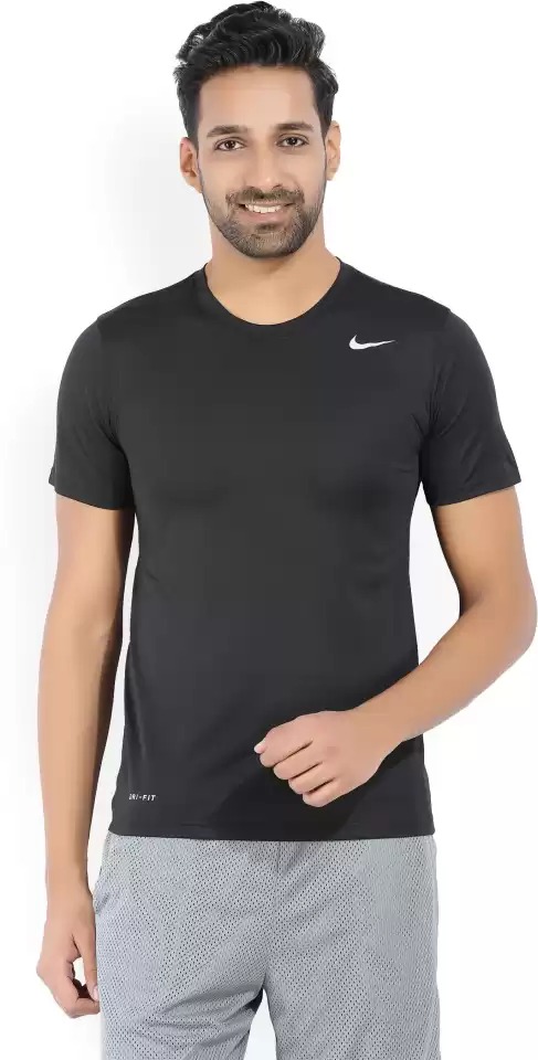 NIKE Solid Men Round Neck Black T-Shirt - Buy NIKE Solid Men Round