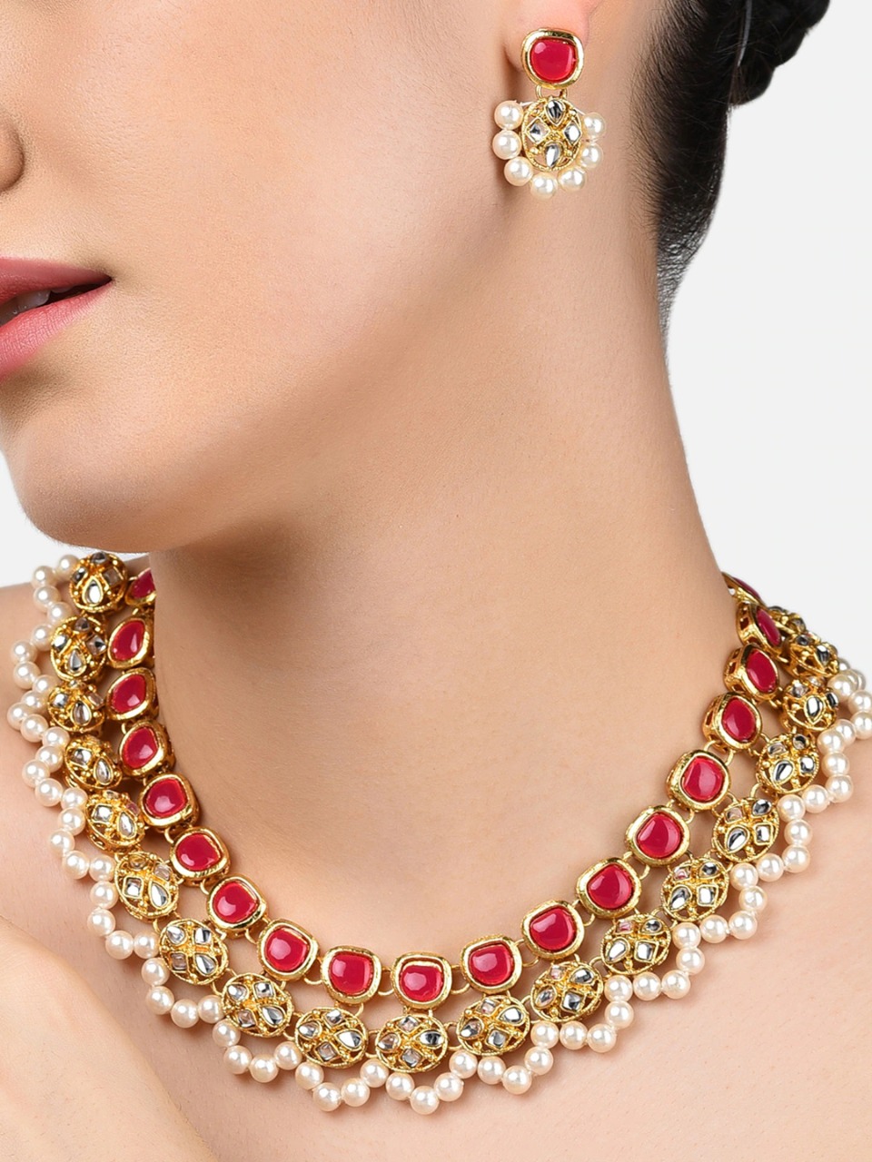 Zaveri Pearls Gold Toned & Red Ethnic Kundan & Pearls Jewellery Set