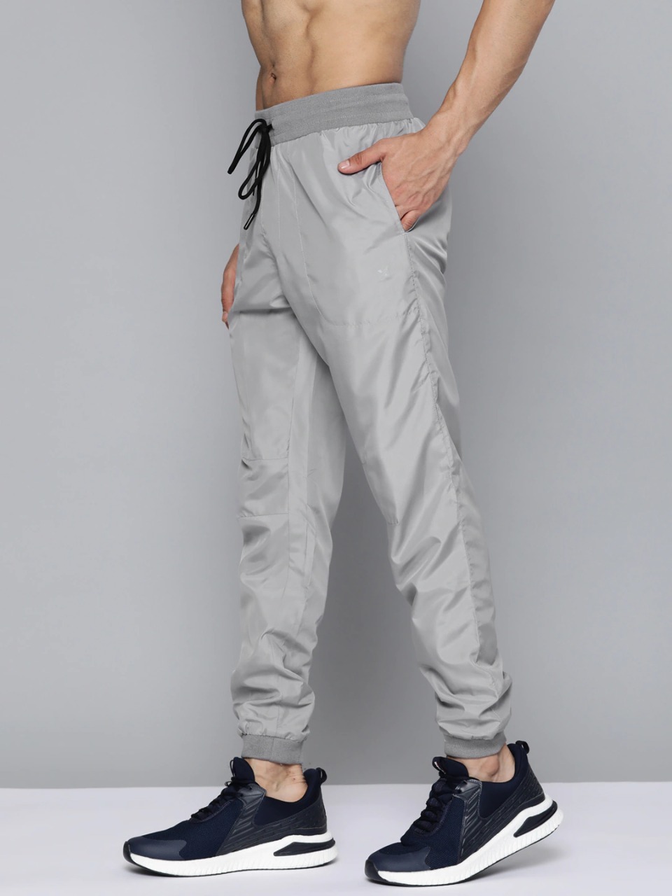 HRX by Hrithik Roshan Men Grey Solid Pant