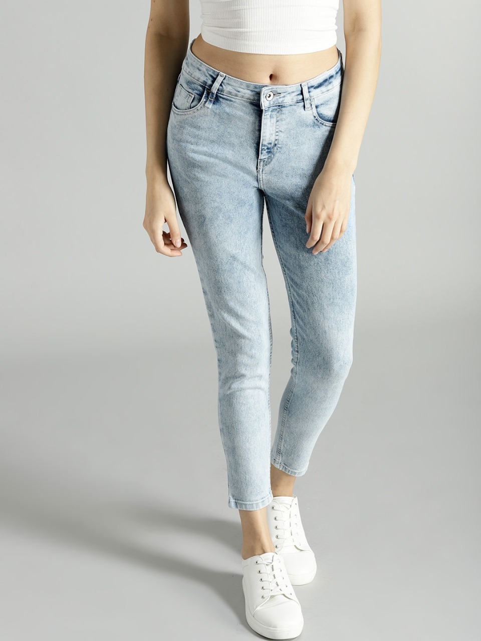 Buy Roadster Women Blue Skinny Fit High Rise Clean Look Stretchable Cropped  Jeans - Jeans for Women 7139255 | Myntra