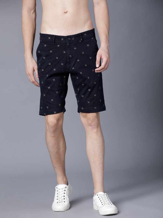 Highlander Men Geometric Print Slim Fit Regular Shorts