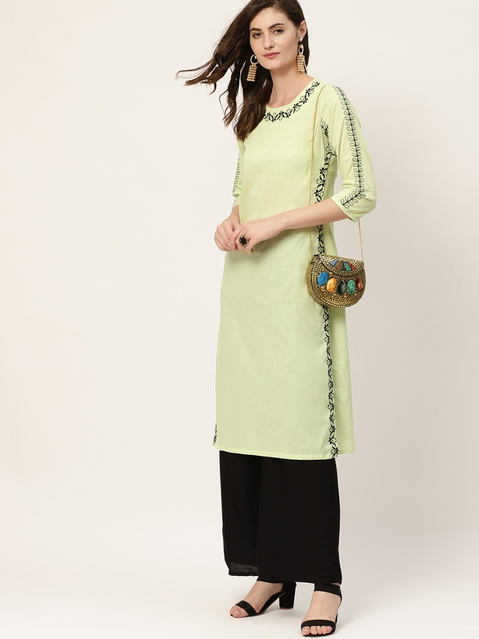 Moda Rapido Women Cotton Solid Thread Work Straight Kurta