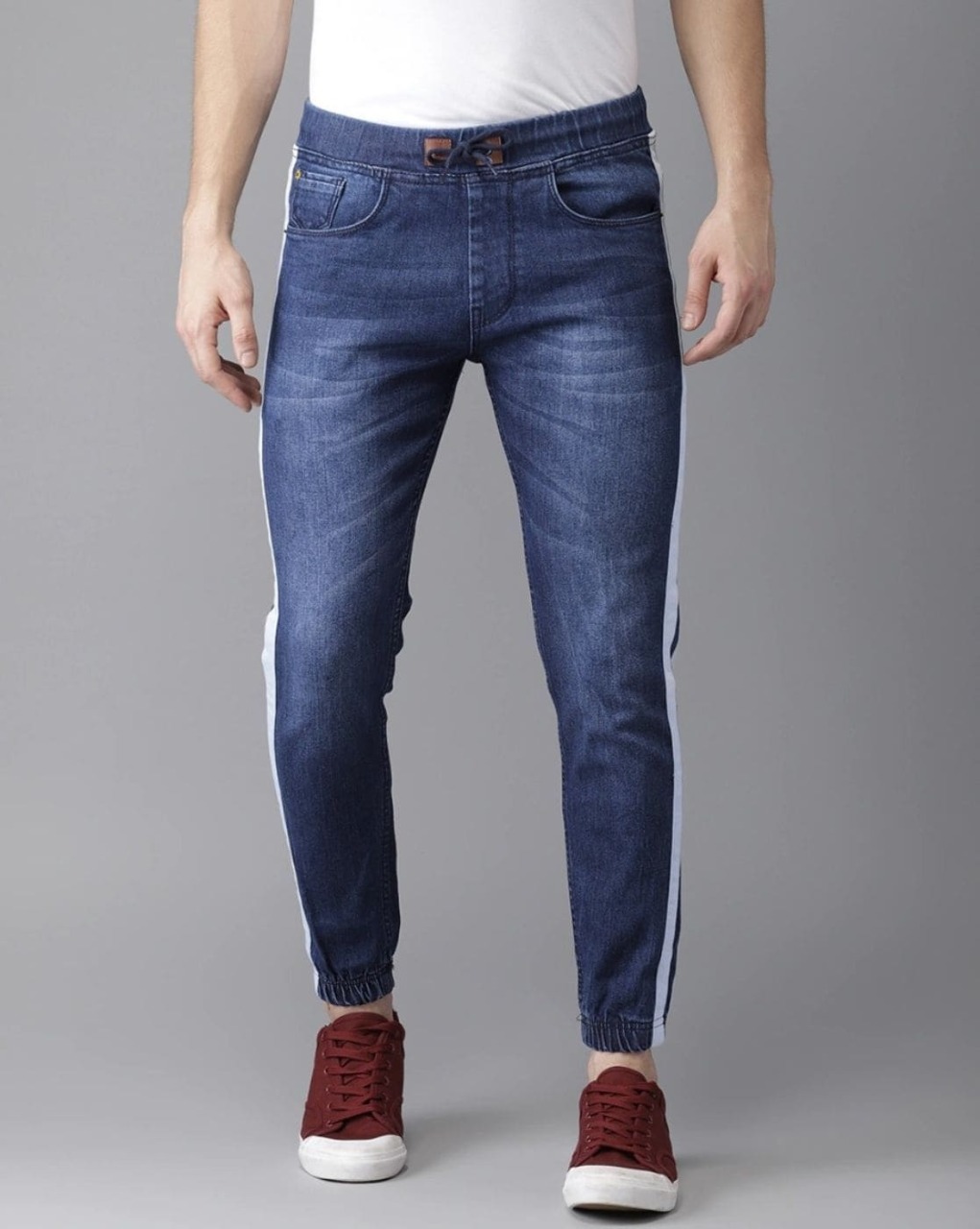 CAMPUS SUTRA Contrast-Taping Light Wash Jeans