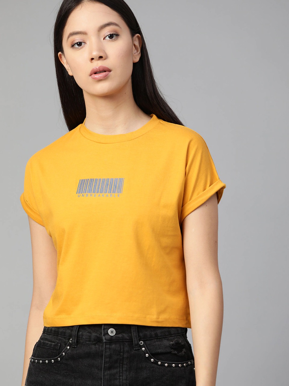 Roadster Women Solid Round Neck Boxy Cropped T-shirt