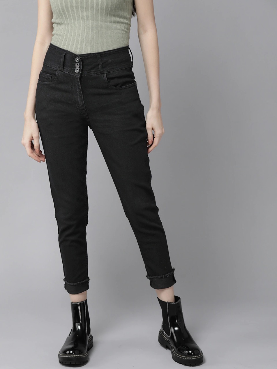 Roadster Women Skinny Fit High-Rise Clean Look Stretchable Cropped Jeans