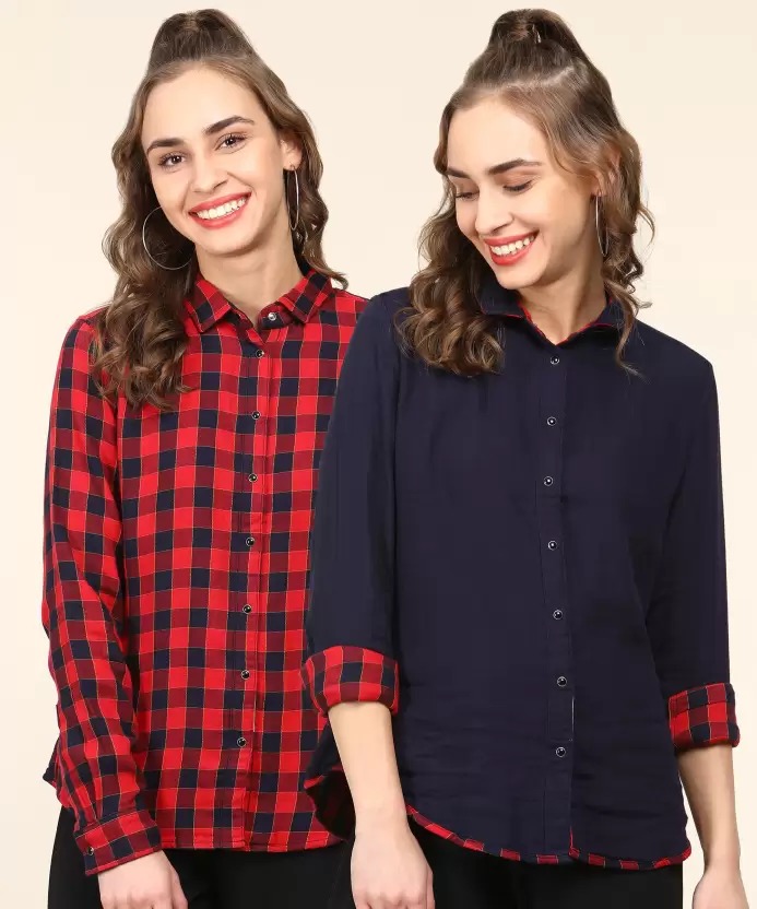 LEVI'S Women Regular Fit Checkered Spread Collar Casual Shirt