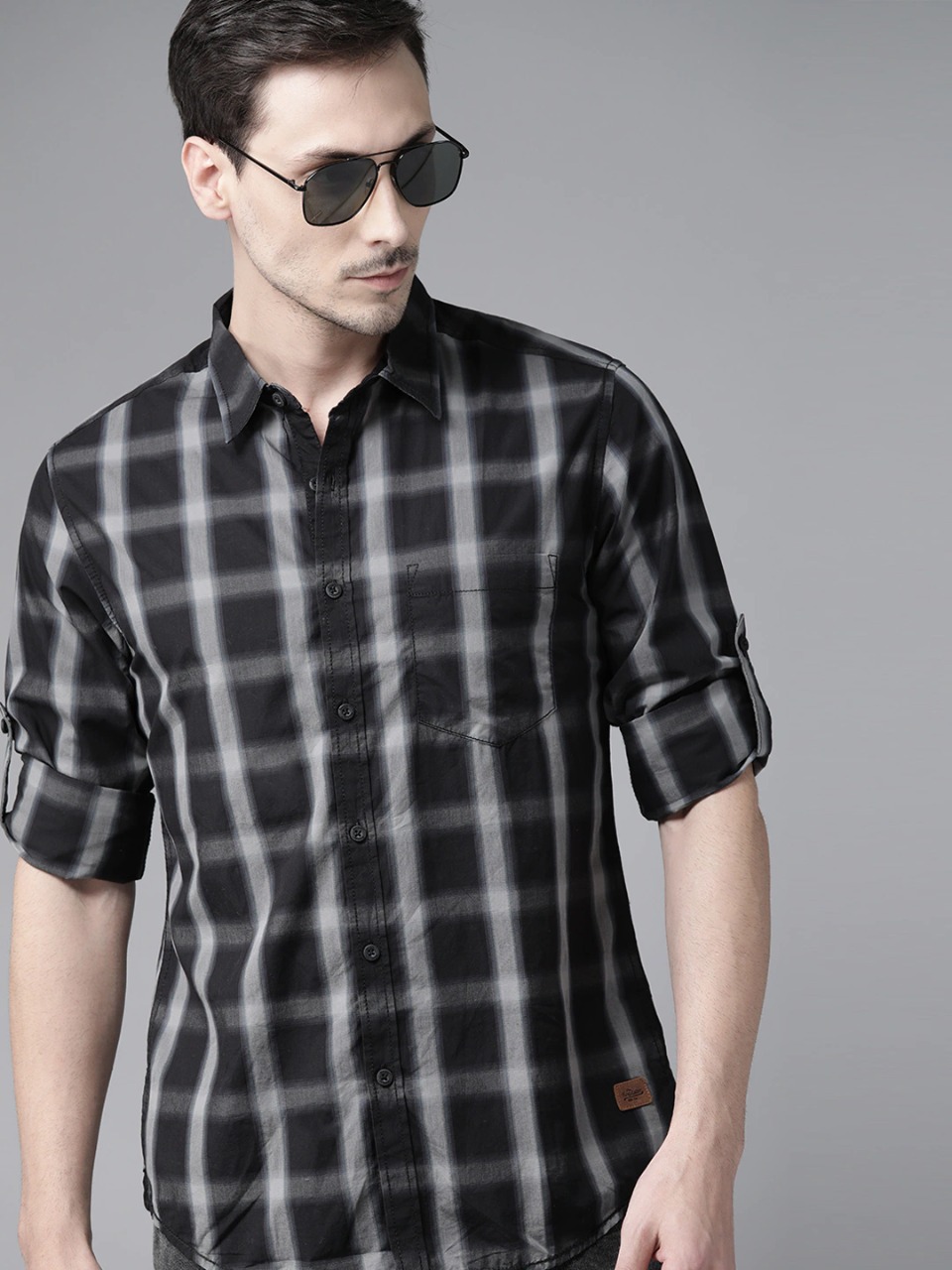 Roadster Men Black & Grey Checked Casual Sustainable Shirt