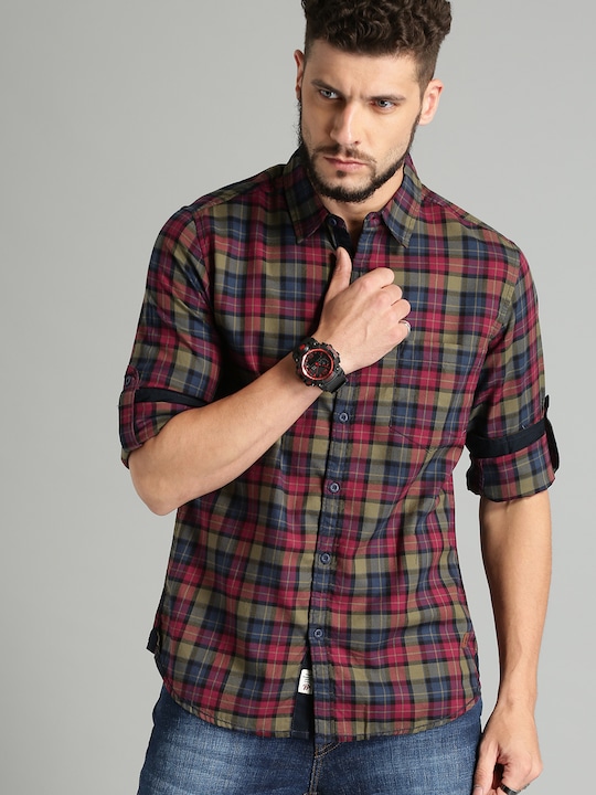 Roadster Men Regular Fit Checked Sustainable Casual Shirt