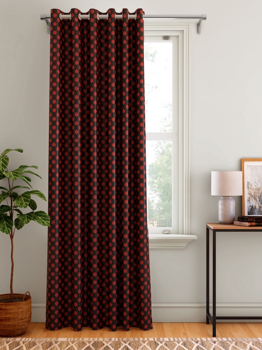 Aura Black & Red Floral Patterned Single Door Curtain