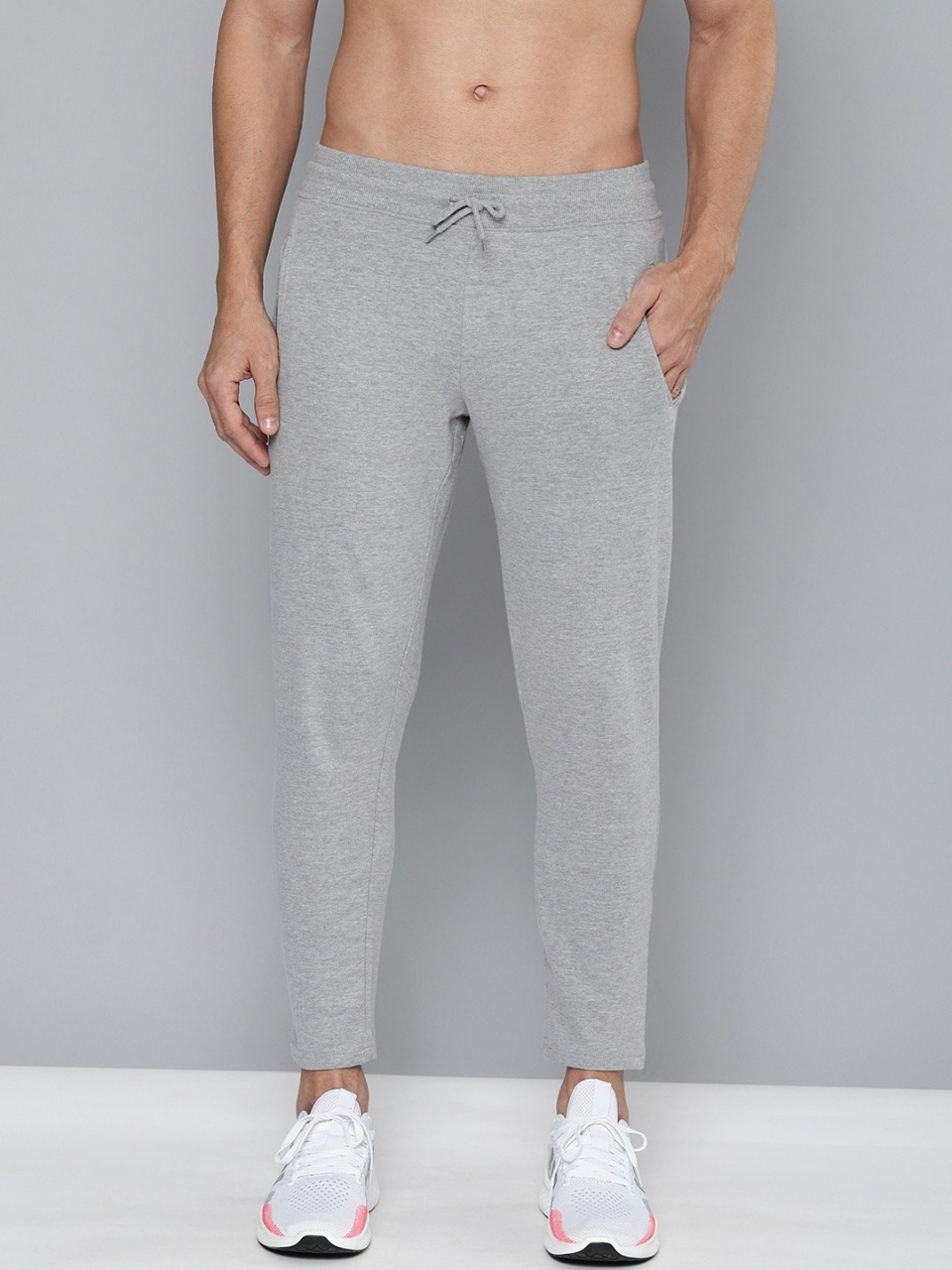 HERE&NOW Men Solid Cropped Track Pants