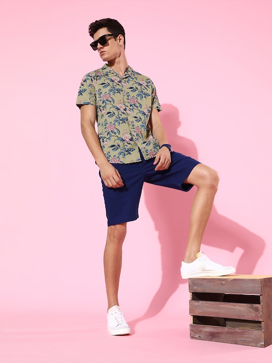 HERE&NOW Men Floral Resort Wear Shirt