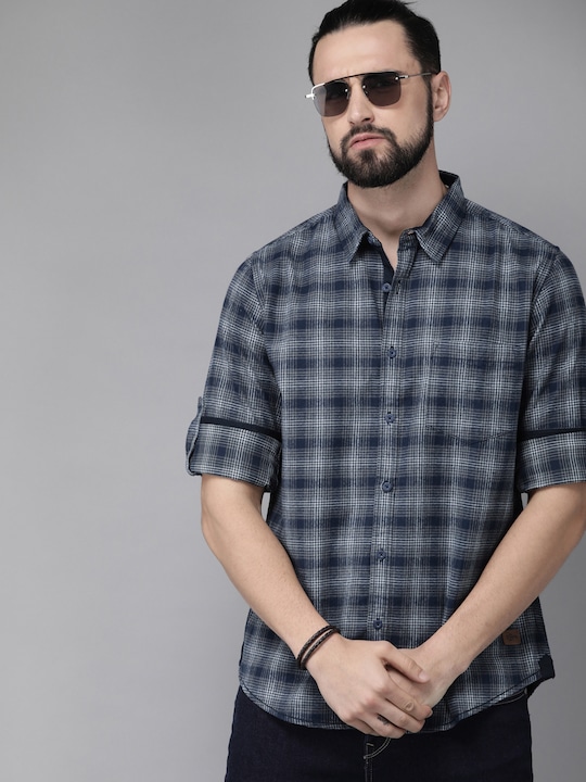 Roadster Men Regular Fit Checked Sustainable Casual Shirt