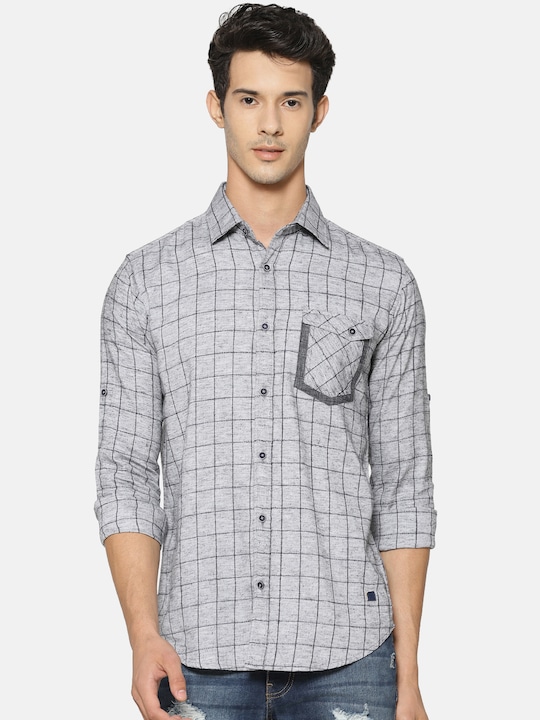 Campus Sutra Men Regular Fit Checked Casual Shirt