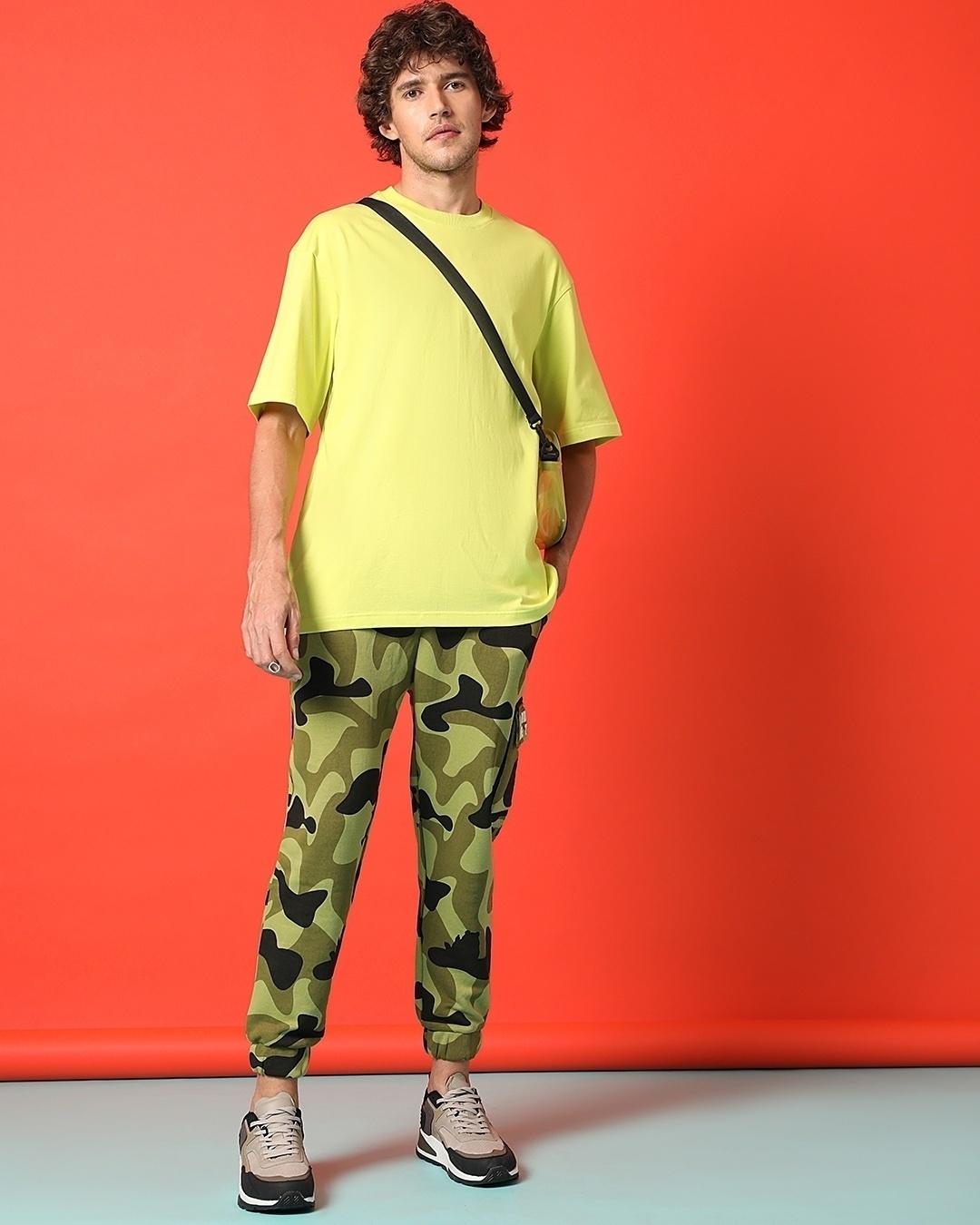 BEWAKOOF X STREETWEAR Men's Yellow Oversized T-shirt