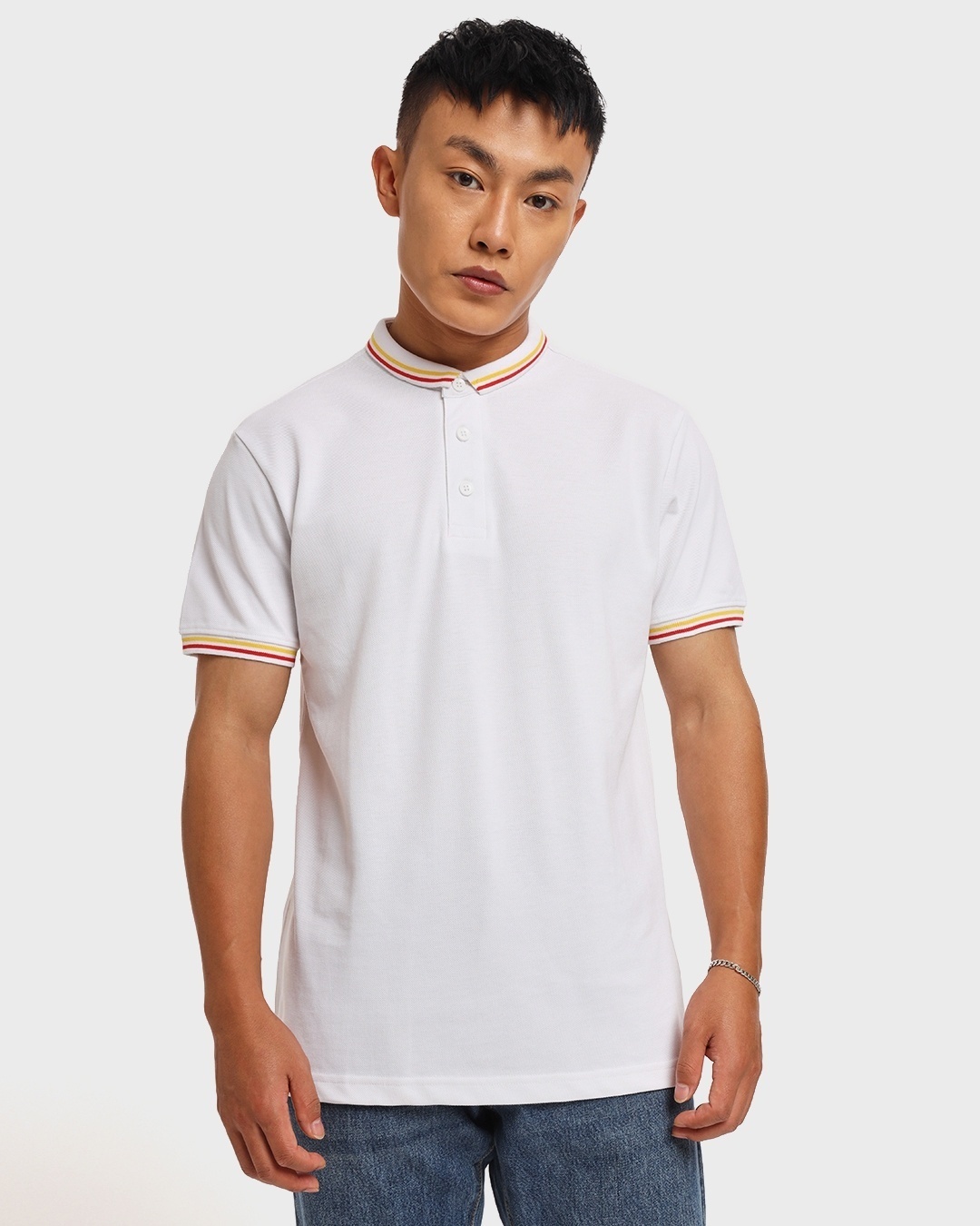 Bewakoof Men White Short Collar Tipping Polo T-shirt