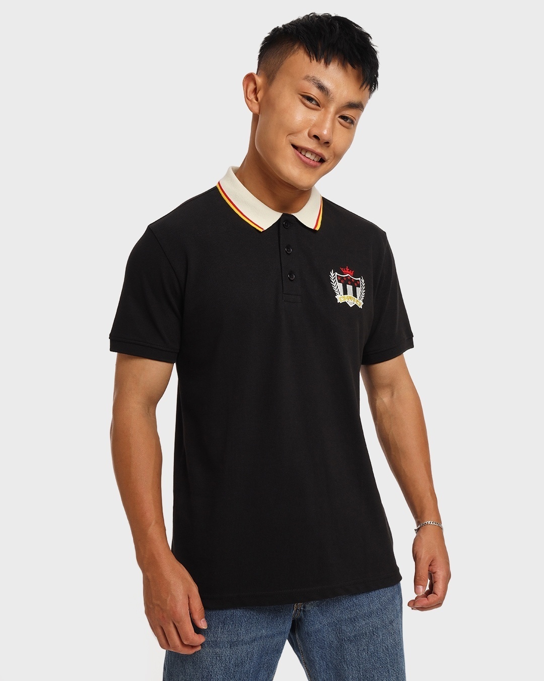 Bewakoof Men Contrast Tipping Polo T-shirt