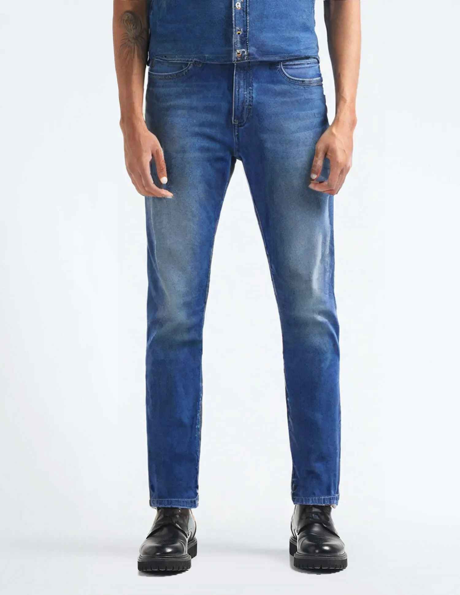 FLYING MACHINE Men Slim Mid Rise Jeans