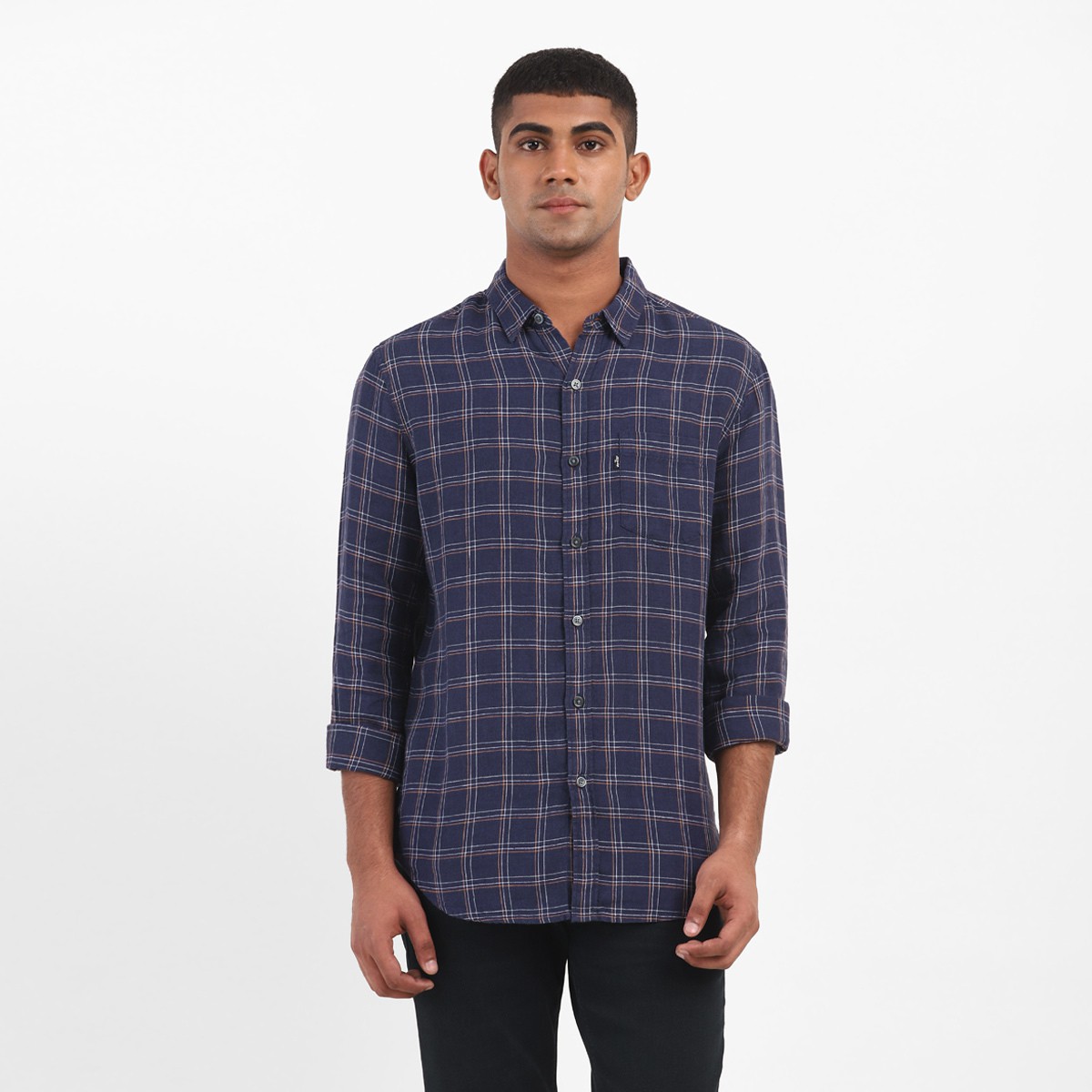 Levi's Men Regular Fit Checkered Spread Collar Casual Shirt