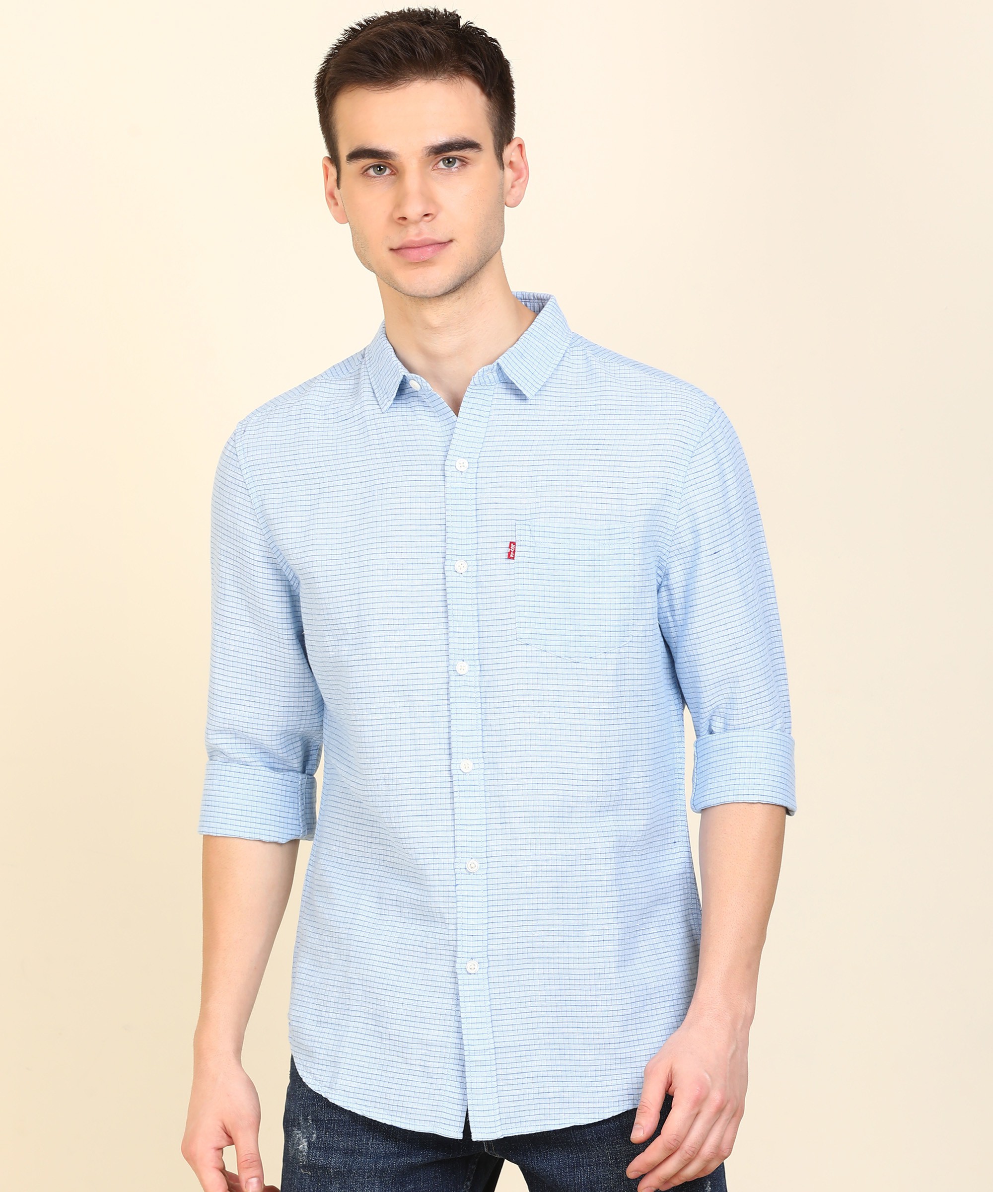 Levi's Men Regular Fit Checkered Spread Collar Casual Shirt