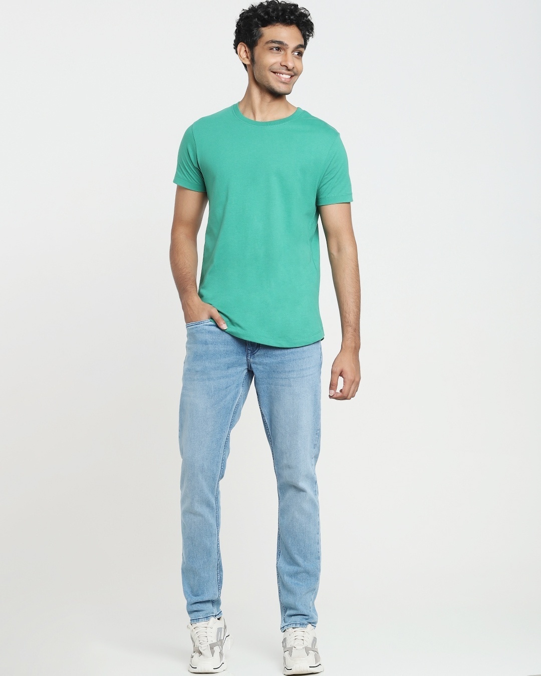 Bewakoof Men's Verdant Green Apple Cut T-shirt